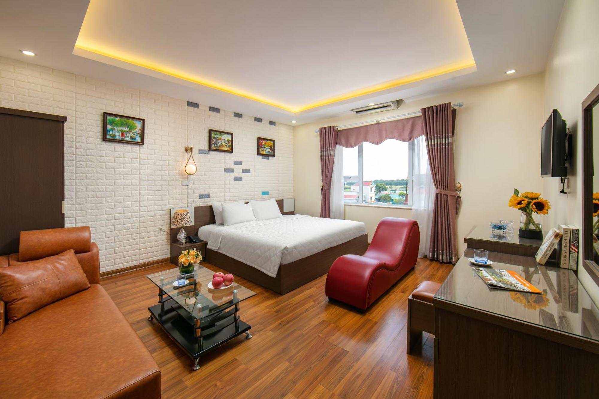 New Airport Noi Bai Hotel Hanoi Bagian luar foto
