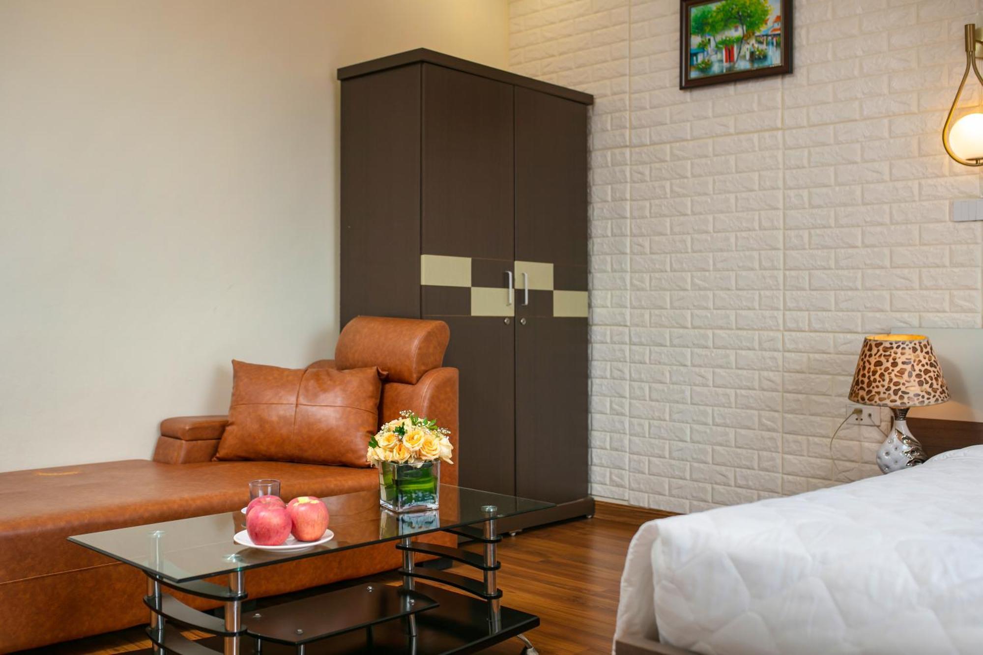 New Airport Noi Bai Hotel Hanoi Bagian luar foto